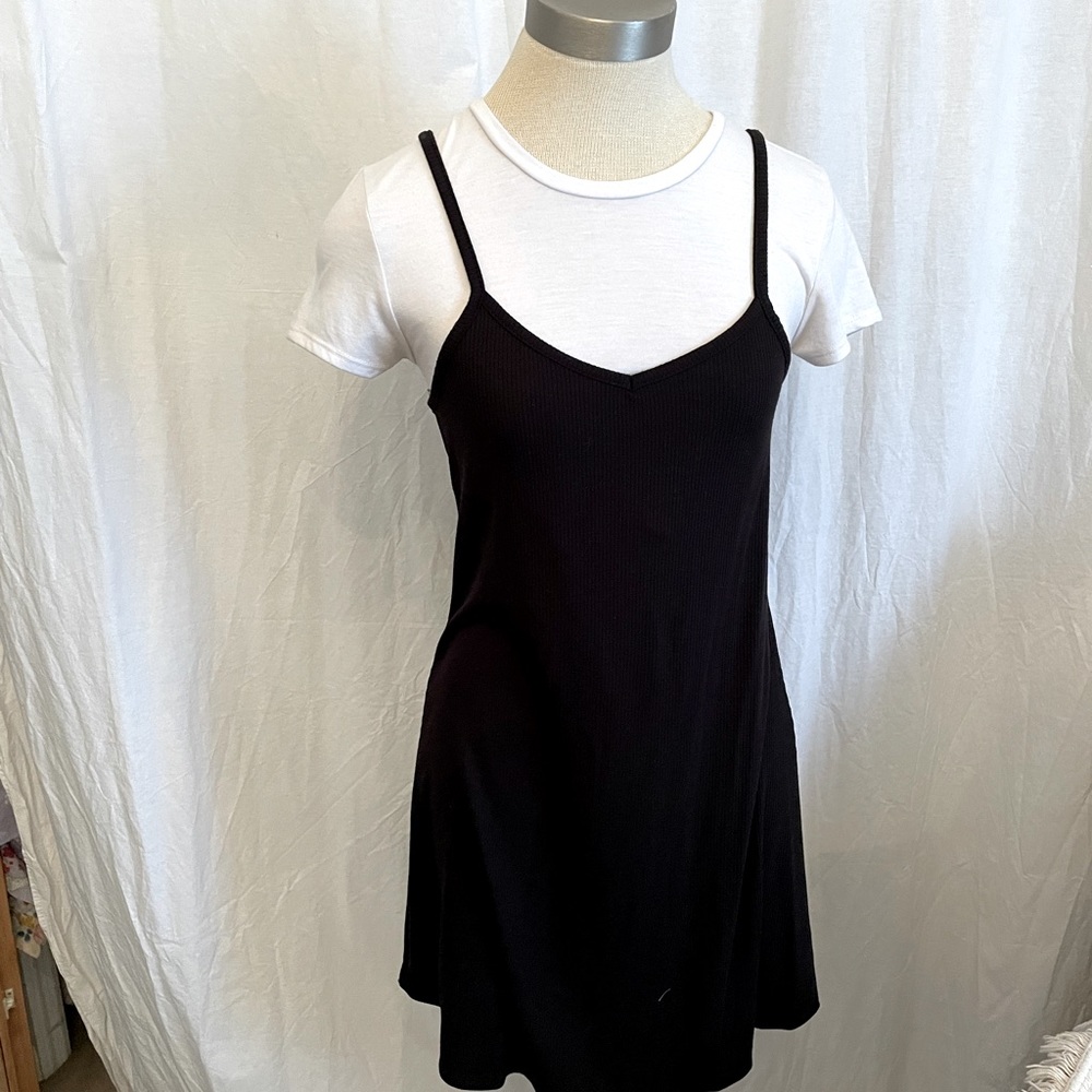 White tee with black mini dress size sm